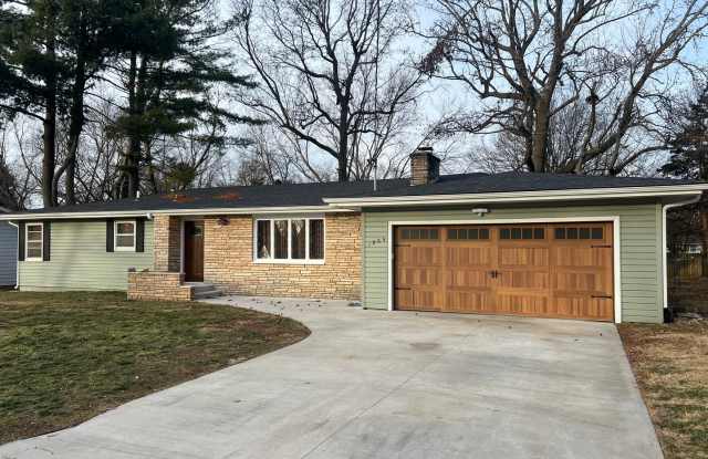 4 Bedroom in Southeast Springfield Gallery 1