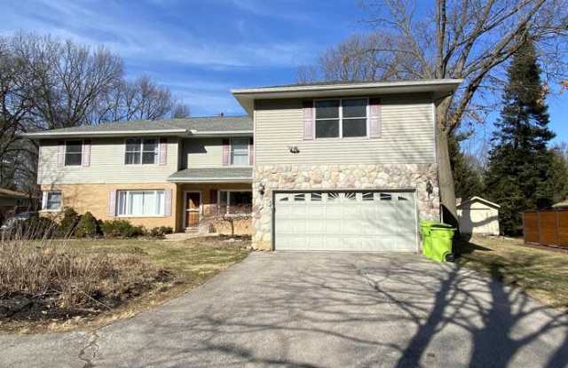 3550 Dexter Ann Arbor RoadUnit 2 EAST - 3550 Dexter Ann Arbor Road, Washtenaw County, MI 48103
