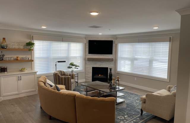 St. James Church - 2075 Lafayette Road, Portsmouth, NH 03801