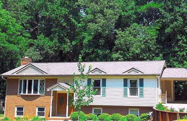 Room in 4 Bedroom Home at Brookgreen Dr - 1203 Brookgreen Drive, Cary, NC 27511