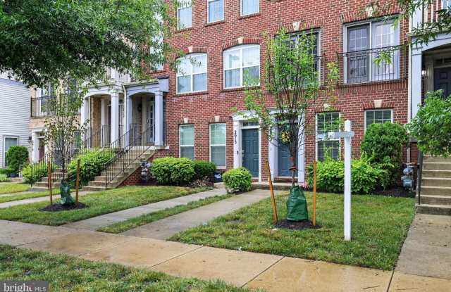 2613 CAMPUS WAY N #46 Gallery 2