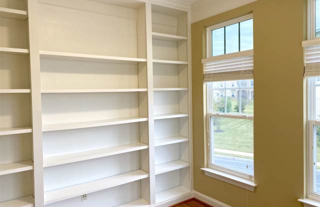 8601 Misty Waters Way Gallery 3