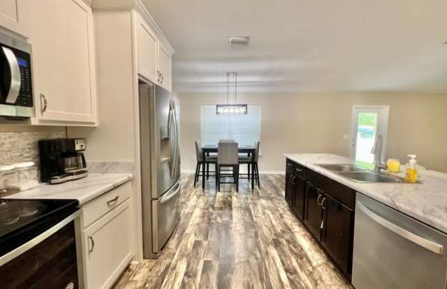 6193 Anchors Drive Gallery 4