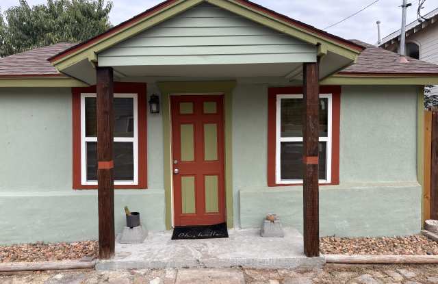 1163 Nickols Ave photos photos