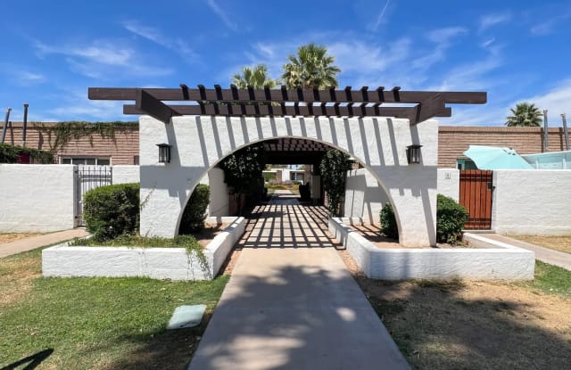 200 S OLD LITCHFIELD Road - 200 South Old Litchfield Road, Litchfield Park, AZ 85340