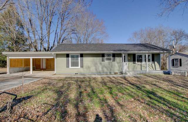 Spectacular Remodeled Ranch Style Home With Hardwood Flooring and Stainless Steel Appliances photos photos