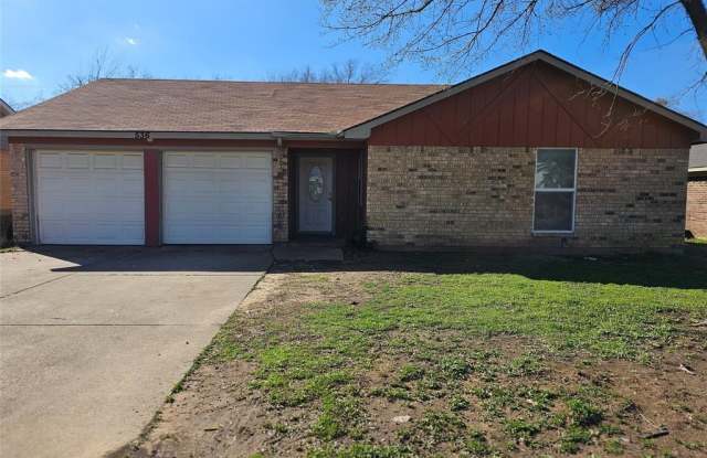 536 Chambers Creek Drive S - 536 Chambers Creek Drive South, Everman, TX 76140