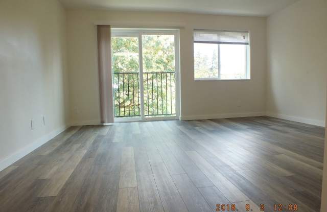 12544 15th Avenue Northeast photos photos