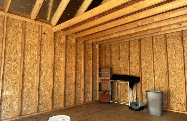 3 bed, 2 bath ranch Open House This Thursday September 24th@ 5:30PM until 6:00PM Gallery 4