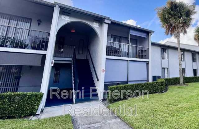 1716 Pine Ridge Road Gallery 1