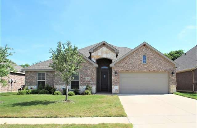 308 Canadian Lane - 308 Canadian Lane, Burleson, TX 76028