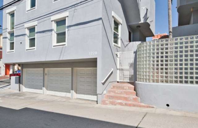 3220 Crest Drive - 3220 Crest Drive, Manhattan Beach, CA 90266