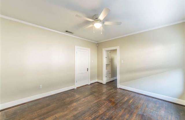 1804 Clover Lane Gallery 4