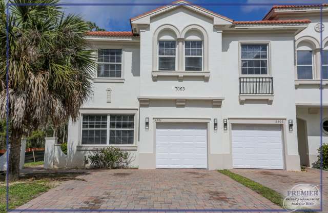 ***NEW PHOTOS***3 bed/2 bath***Town Home***Falls of Portofino***Annual Lease*** photos photos