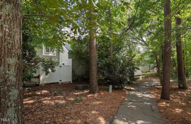 Townhouse in Woodcroft! photos photos