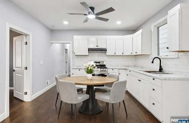 66 Hoover Avenue photos photos