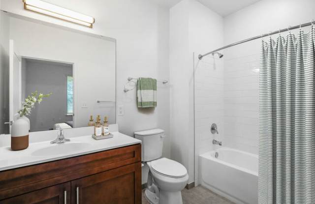 The Lodge at Autumn Willow - Senior Housing Gallery 2