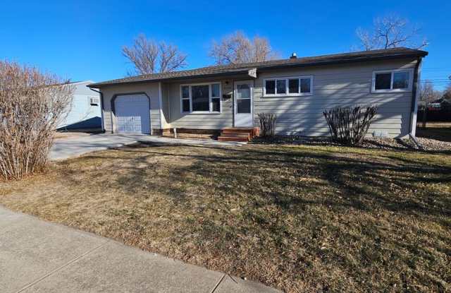 3 BEDROOM | 1 BATH | SINGLE-LEVEL HOME | SOUTH - 2110 Maywood Drive, Rapid City, SD 57701