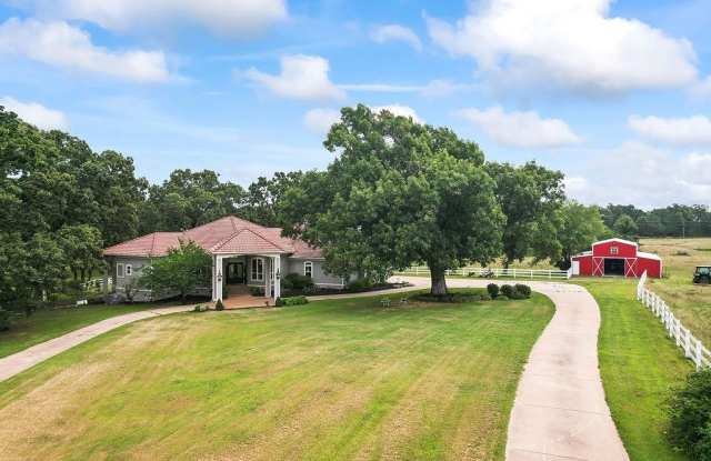 11197 Fishback  RD - 11197 Fishback Road, Benton County, AR 72712