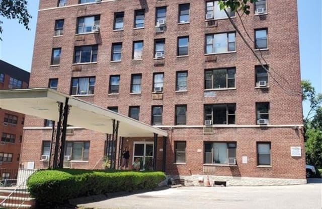 35 Barker Avenue - 35 Barker Avenue, White Plains, NY 10601