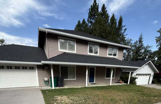 1541 Village Way photos photos
