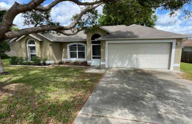Prime Deltona Neighborhood photos photos