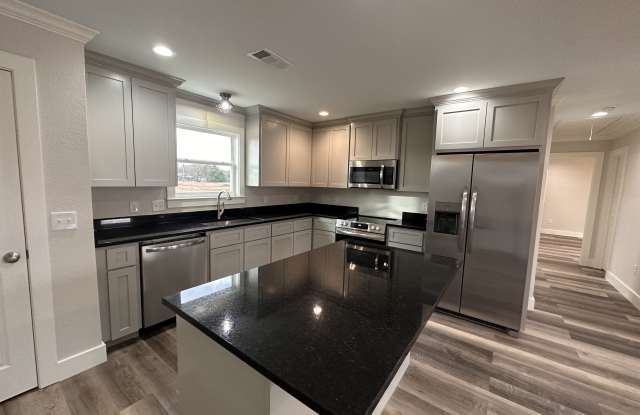 1456 County Road 182 - B photos photos