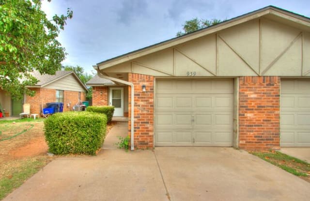 937 Southwest 64th Street - 937 Southwest 64th Street, Oklahoma City, OK 73139
