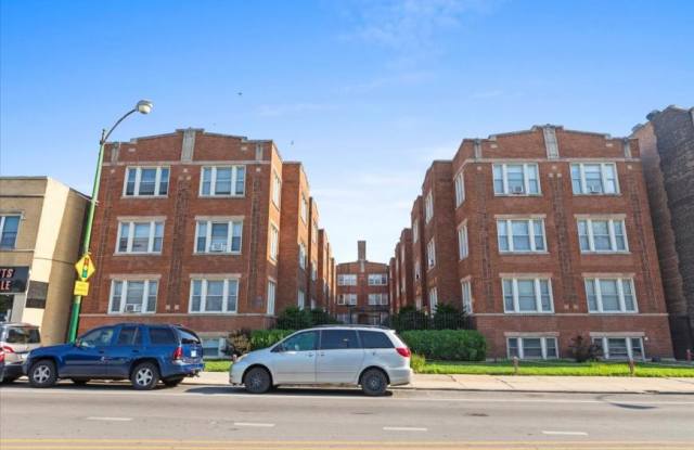 2342 W Touhy Avenue photos photos