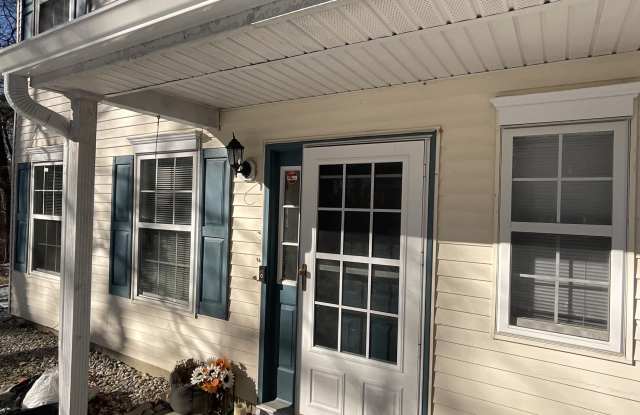 1121 Roseberry Court photos photos