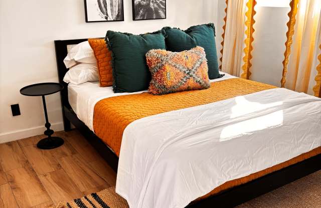 124 W Washington Ave photos photos