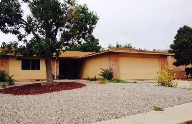 7801 Calle de Cobre NE photos photos