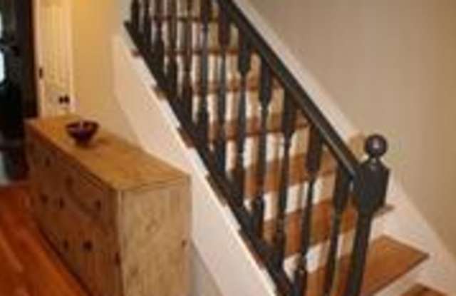 2 Westcliff Drive Gallery 2