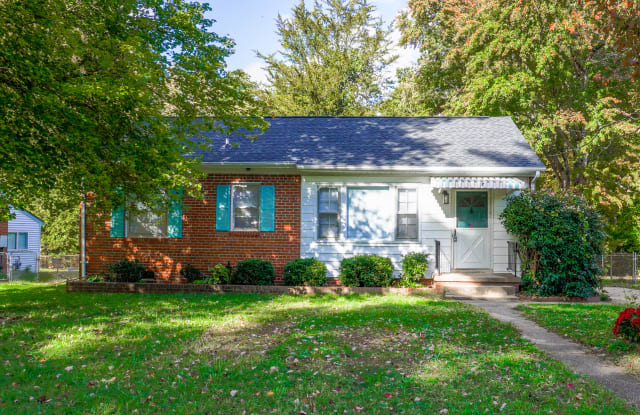 1710 Glenview Road photos photos