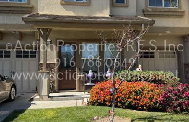 Gated Penryn Patio 2 Story Home, 3 Bedroom, 2.5 Bath, 2 Car Garage. Approx 1,617 sq feet, small fenced rear yard photos photos