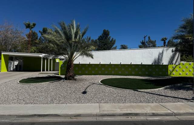 Famous "Caddy Shack" Home! Amazing Mid-Mod in Heart of Las Vegas!! photos photos Famous "Caddy Shack" Home! Amazing Mid-Mod in Heart of Las Vegas!! photos photos
