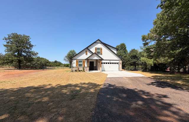 New Construction 4 Bedroom, 3 Bathroom Home on 5 Acres with Storm Shelter! photos photos
