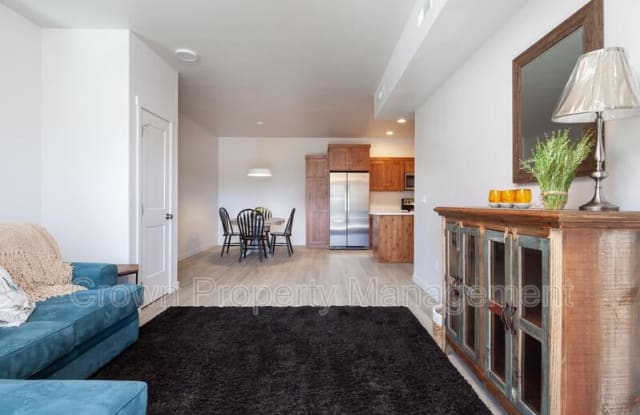 207 Sawyer Lane - C Gallery 2