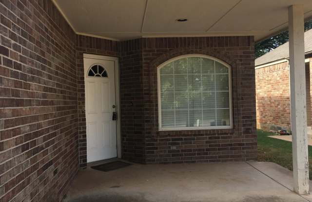 325 Sterling Pointe Way Gallery 2