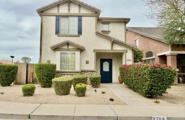 3708 E KERRY Lane Gallery 1