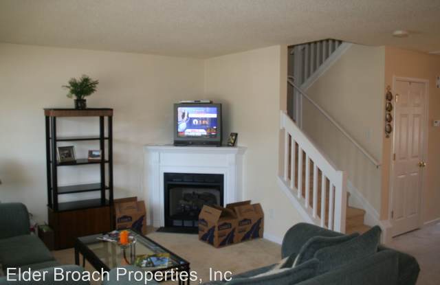 16829 Greenlawn Hills Ct Gallery 2