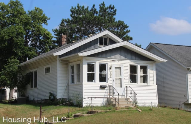 520 Hazel St. North - 520 Hazel Street North, St. Paul, MN 55119
