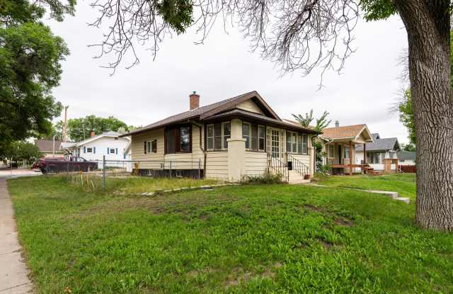 2526 1st Avenue North Gallery 2