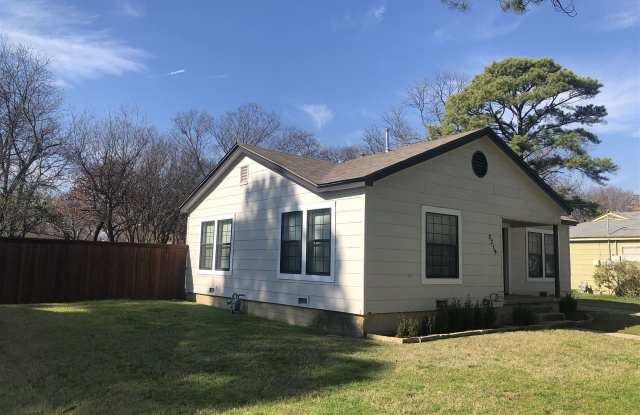2219 Fowler Dr Gallery 2