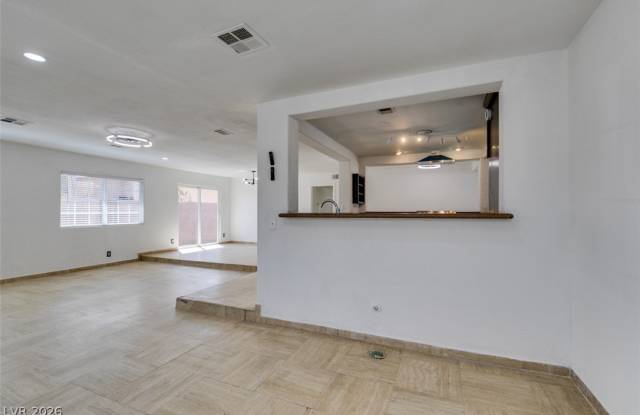 3713 San Joaquin Avenue Gallery 4
