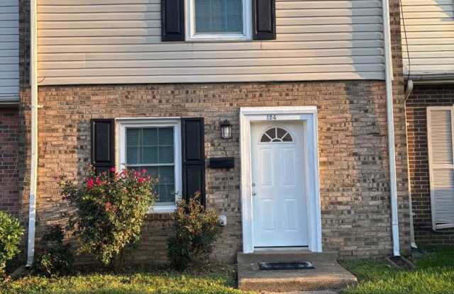 124 HUGHEY CT Gallery 1