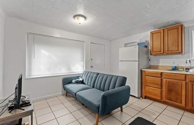 243 S. Lipona photos photos