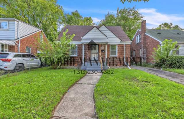 Coming Soon – Beautifully Updated Home *Coming Soon (Move-in ready by 8/14 or Sooner)*! Gallery 1