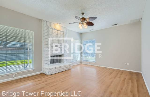 6613 Ruth Circle Gallery 4