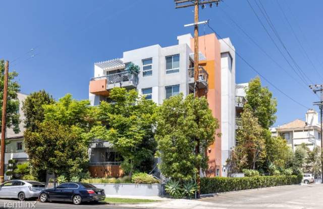 1666 Greenfield Ave 202 - 1666 Greenfield Ave, Los Angeles, CA 90025